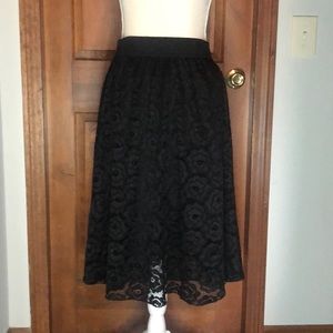 Lularoe lace midi skirt (Lola skirt)